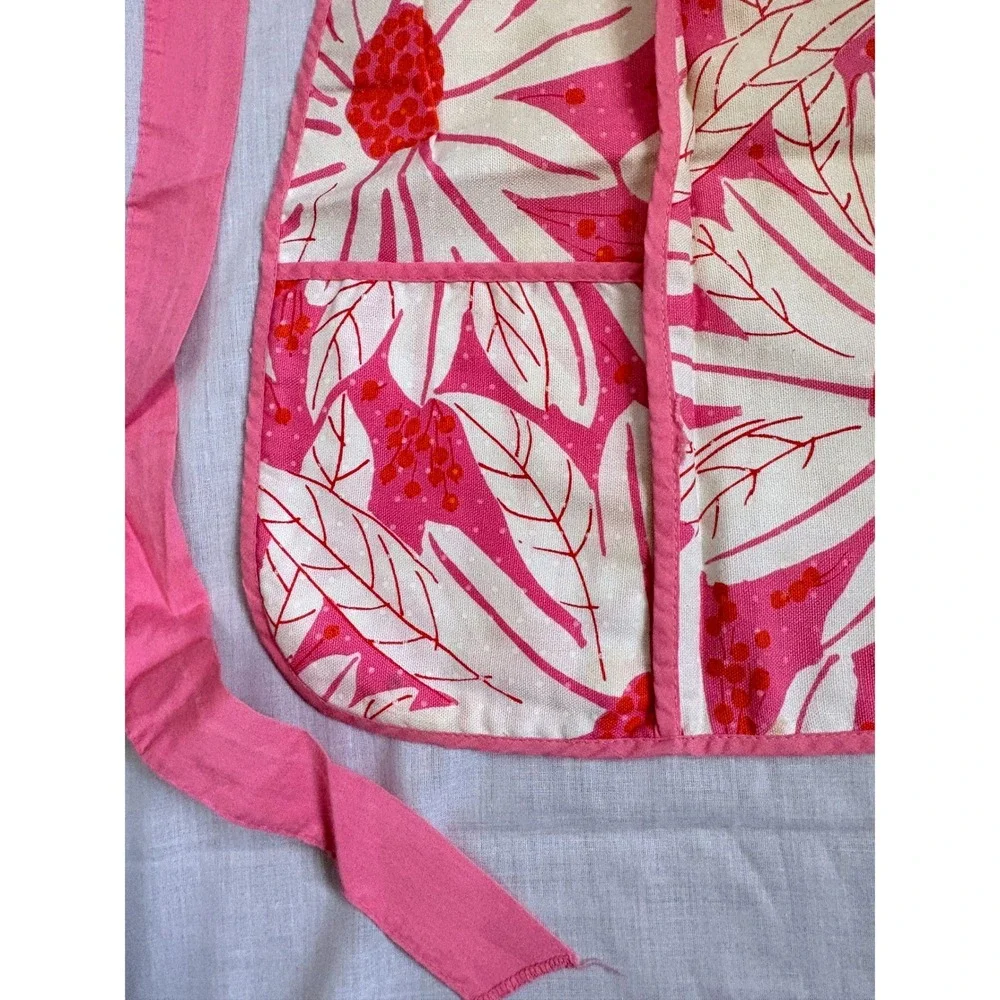 Vintage Vera Neumann Floral Apron Pink Orange Mid Century Modern Kitchen Pocket